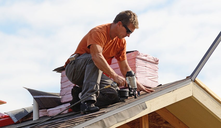 How to Choose a Contractor for Your Roof Replacement