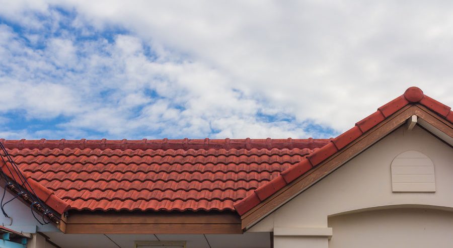 replacing roof shingles